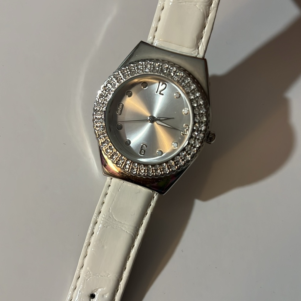 Silver Watch with Crystal Bezel and White Faux Leather straps, never worn